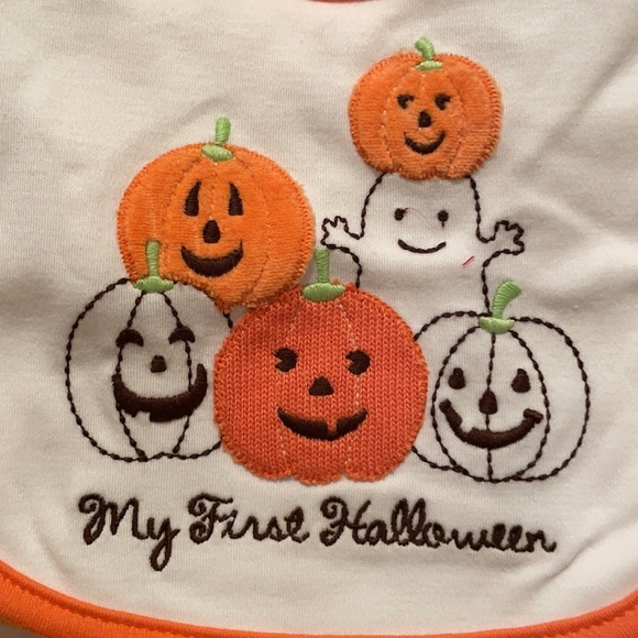 Carter’s My First Halloween 0-3 months 3 Piece Set NWT and My First Easter Bib - Picture 8 of 13